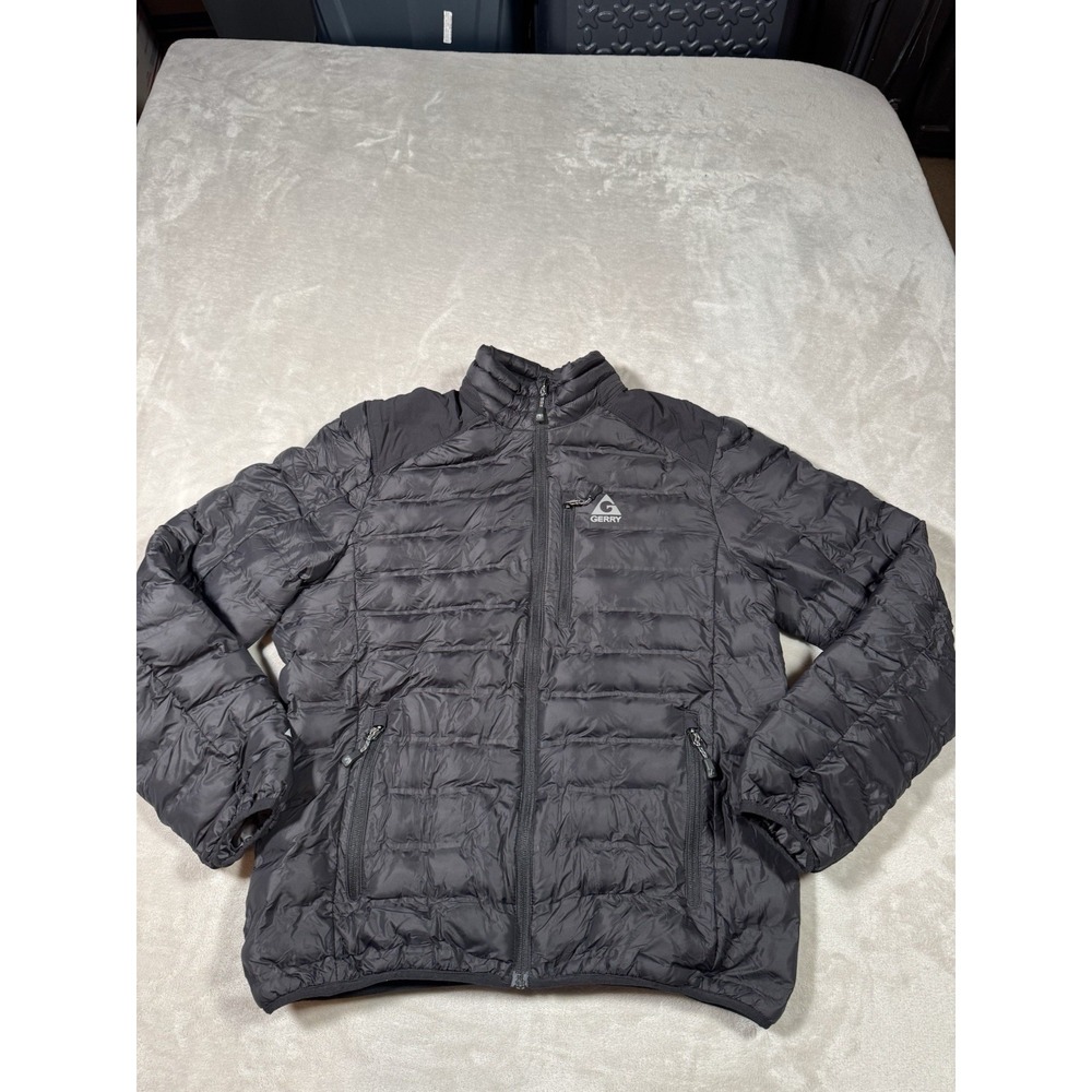 Gerry Puffer Jacket Size Medium Black Outdoors MINT